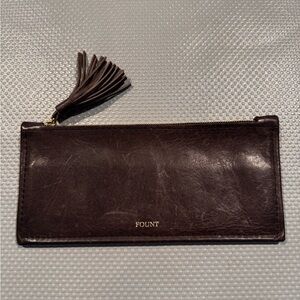 Fount Wolf Color Leather Wallet/Clutch